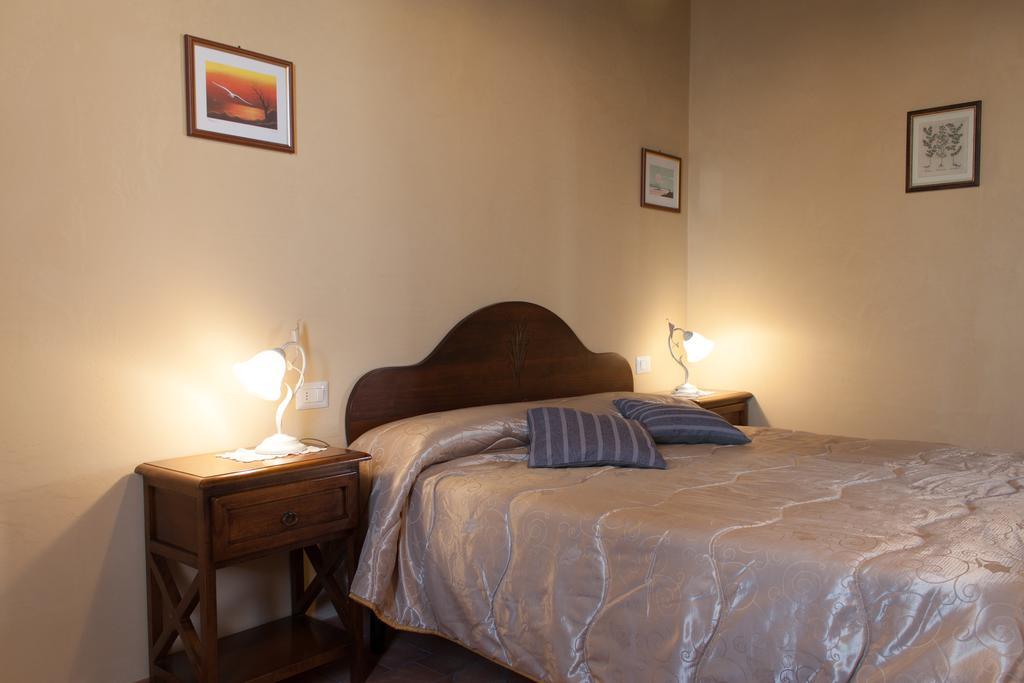 Il Baraccotto Bed & Breakfast Lucignano Dış mekan fotoğraf